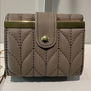 NWT IMO Compact Trifold Quilted Diamond Wallet W/CC, ID, Bills and Coin Slots.